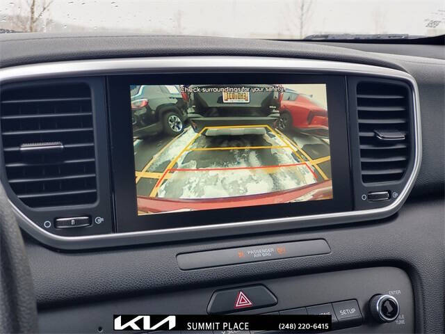 2022 Kia Sportage LX