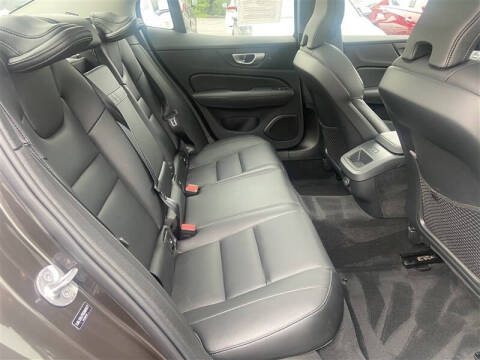 2025 Volvo S60 B5 Core