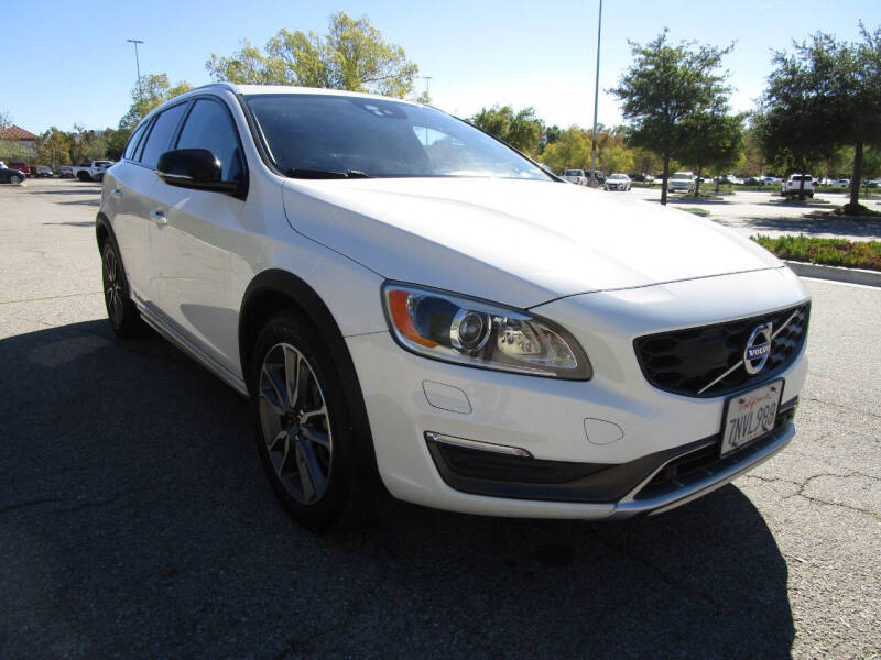 2015 Volvo V60 Cross Country T5 Platinum