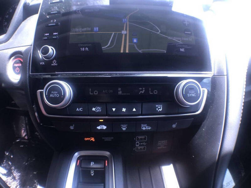 2022 Honda Insight Touring