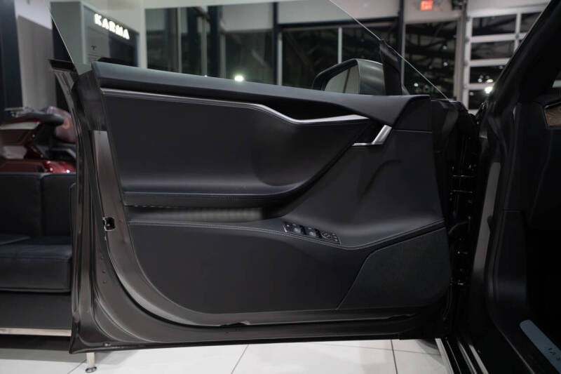 2021 Tesla Model S Long Range Plus
