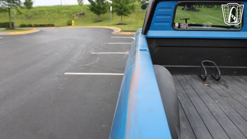 1965 Dodge D100 Pickup