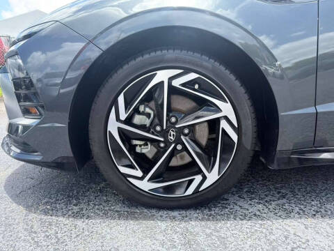 2025 Hyundai Sonata SEL Convenience