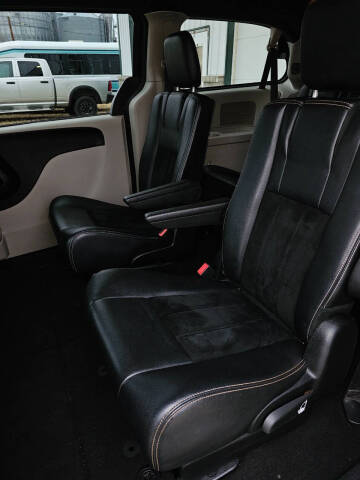 2017 Dodge Grand Caravan SXT