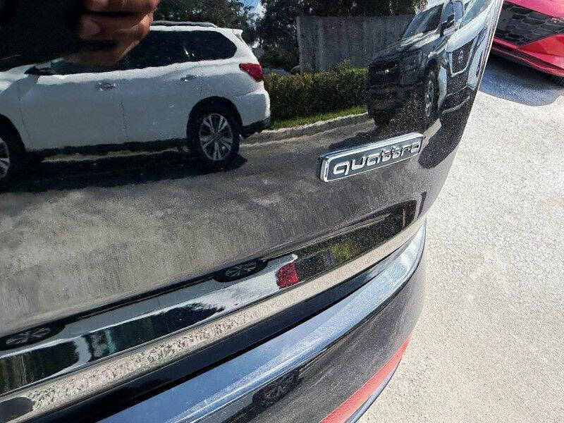 2021 Audi Q7 quattro Premium Plus 55 TFSI