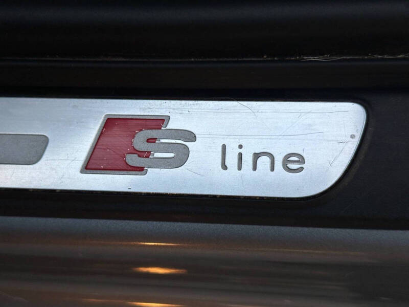 2016 Audi A4 2.0T quattro Premium Plus