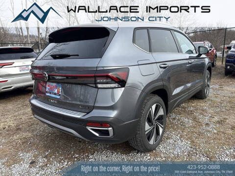 2026 Volkswagen Taos SE 4Motion