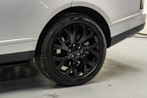 2020 Land Rover Range Rover P525 HSE