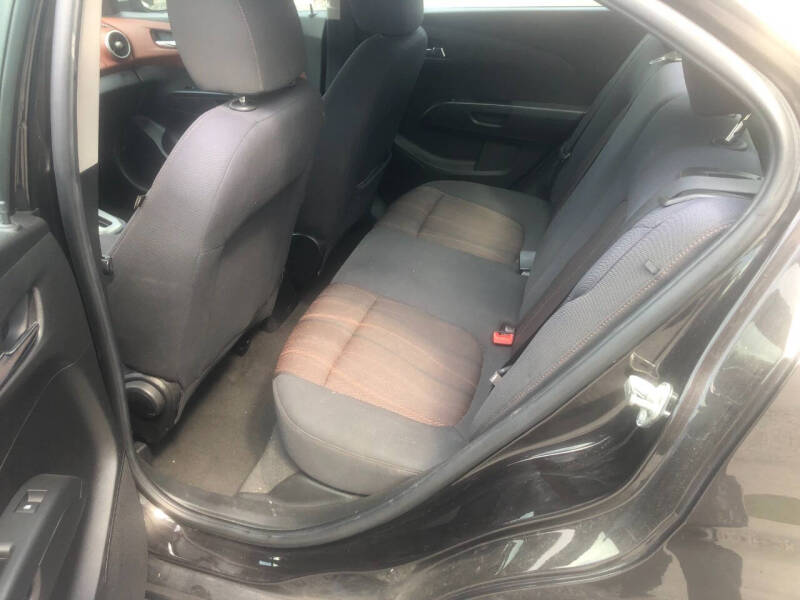 2016 Chevrolet Sonic LT Auto