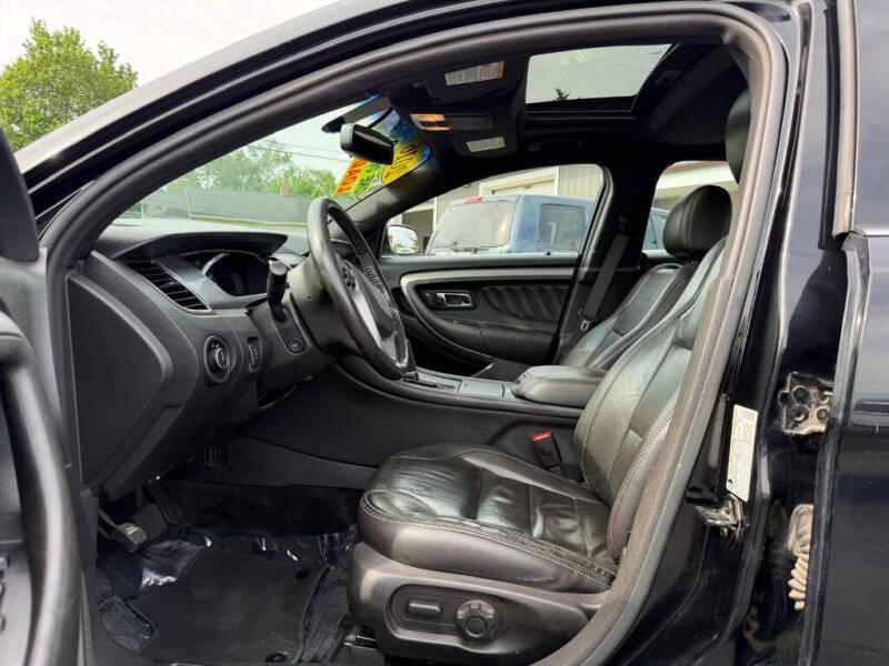 2016 Ford Taurus SEL