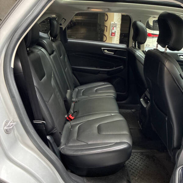 2016 Ford Edge Titanium