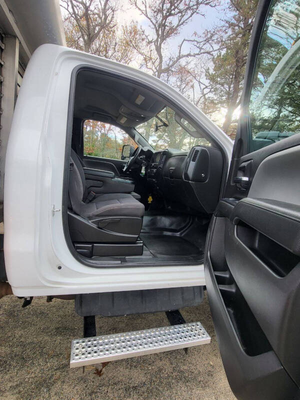 2021 Chevrolet Silverado 5500HD