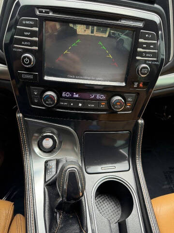 2016 Nissan Maxima 3.5 SR