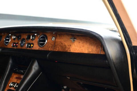 1972 Rolls-Royce SILVER CLOUD LWB