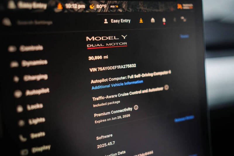2024 Tesla Model Y Performance