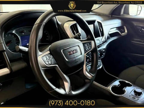 2022 GMC Terrain SLE