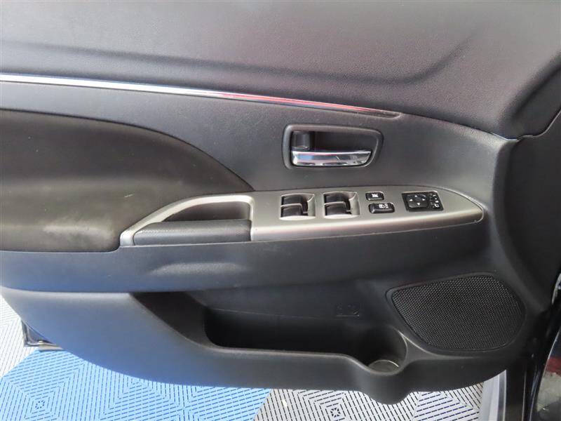 2020 Mitsubishi Outlander Sport SE