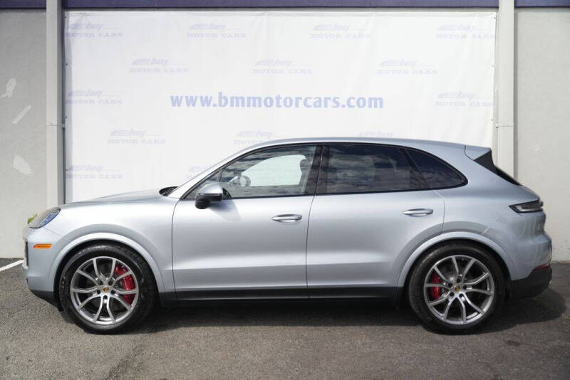 2024 Porsche Cayenne S