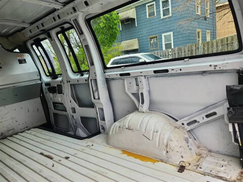 2018 Chevrolet Express 2500