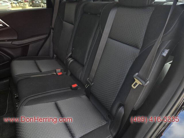 2025 Mitsubishi Outlander ES