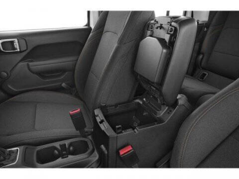 2024 Jeep Gladiator Sport