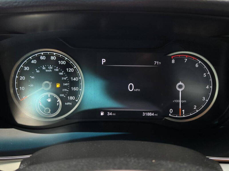 2023 Genesis G70