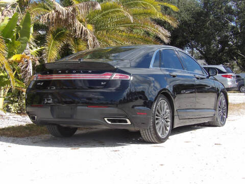 2016 Lincoln MKZ