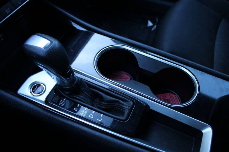 2021 Nissan Altima 2.5 SV