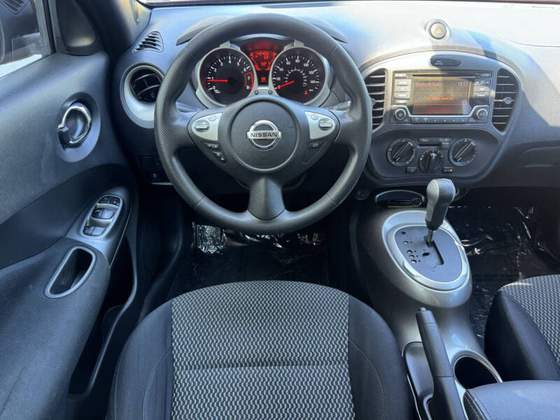 2015 Nissan JUKE S