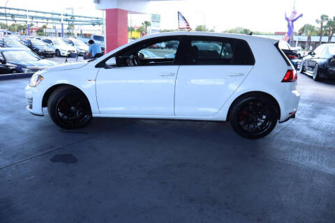 2017 Volkswagen Golf GTI S