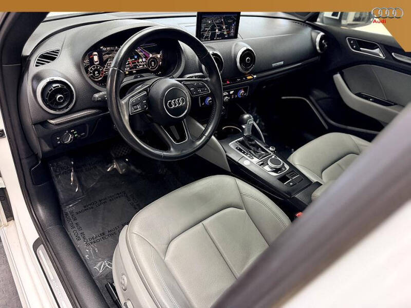 2017 Audi A3 Sportback e-tron 1.4T Prestige