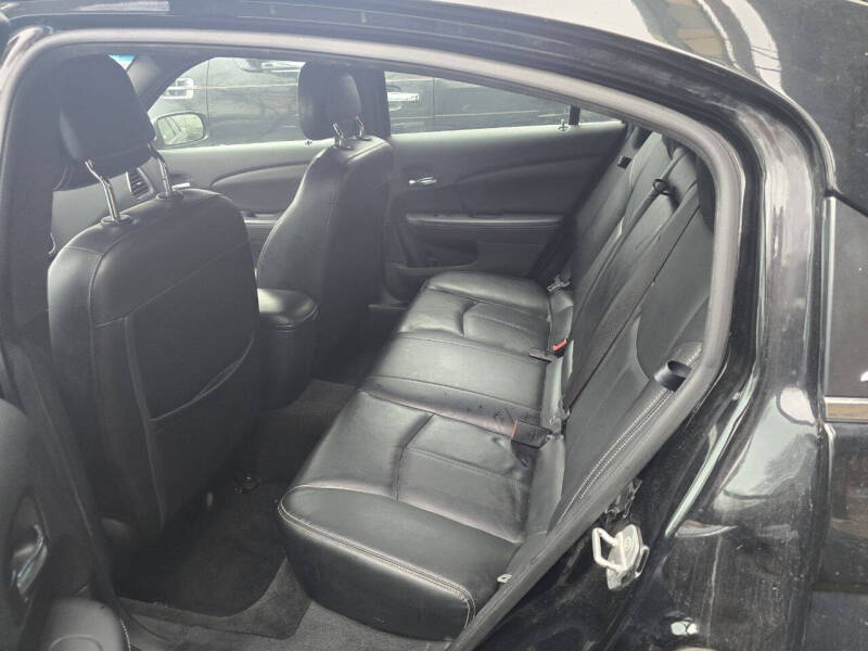 2012 Chrysler 200 Limited