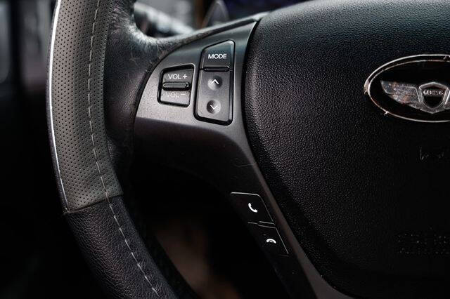 2011 Hyundai Genesis Coupe 2.0T