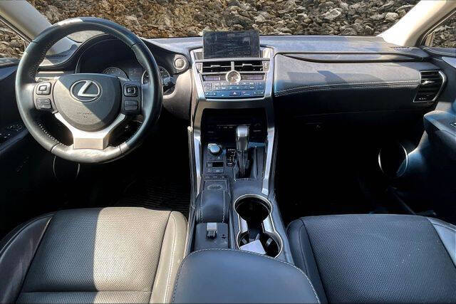 2015 Lexus NX 200t
