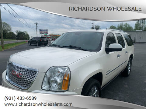 2014 GMC Yukon XL for sale at RICHARDSON WHOLESALE in Fayetteville TN