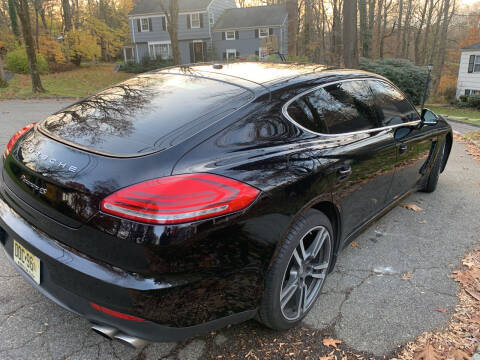 2014 Porsche Panamera 4S Executive
