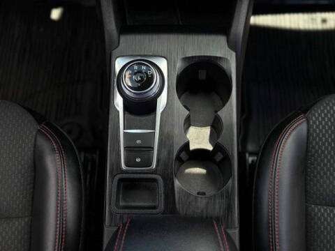 2023 Ford Escape ST-Line Select