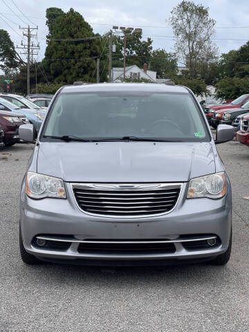 2015 Chrysler Town and Country Touring