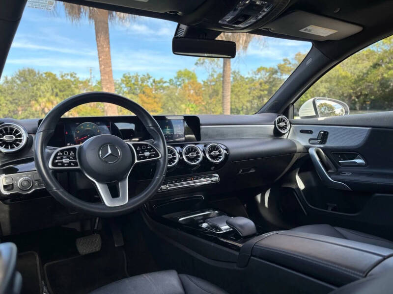 2019 Mercedes-Benz A-Class A 220