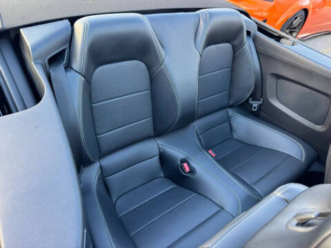 2017 Ford Mustang EcoBoost Premium