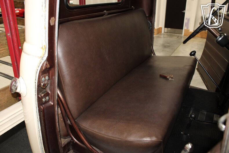 1953 Chevrolet 4400
