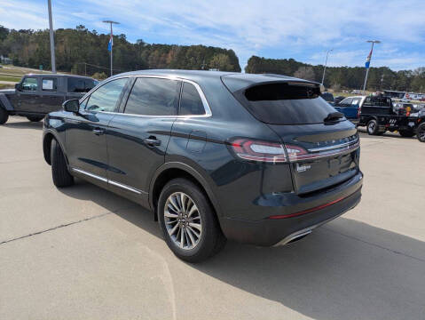 2022 Lincoln Nautilus Standard