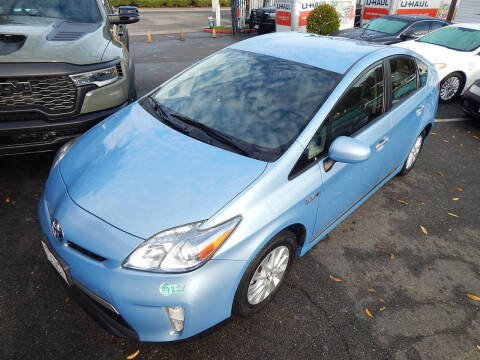 2013 Toyota Prius Plug-in Hybrid