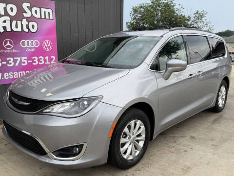2019 Chrysler Pacifica Touring Plus