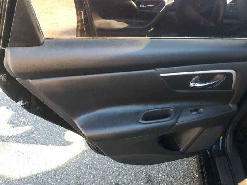 2017 Nissan Altima 2.5 SV