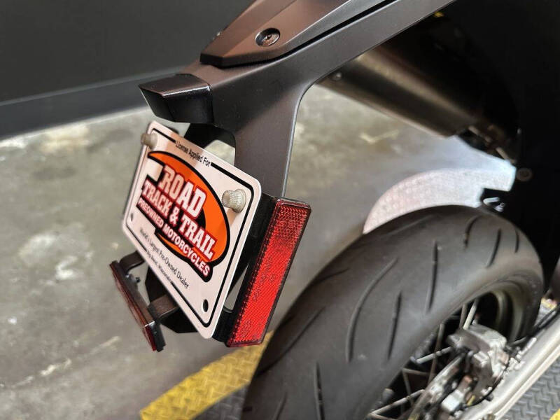 2019 KTM 690 SMC R
