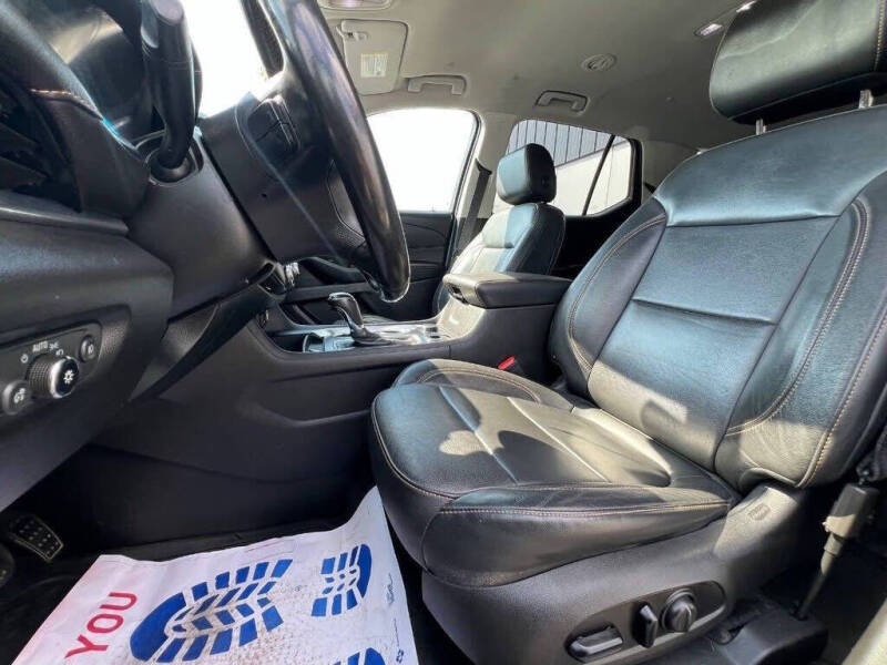 2019 Chevrolet Traverse RS