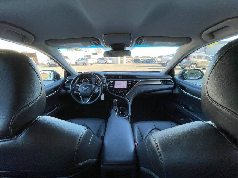 2018 Toyota Camry SE