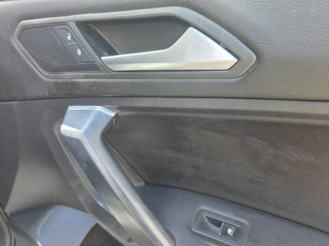 2021 Volkswagen Tiguan SE R-Line Black