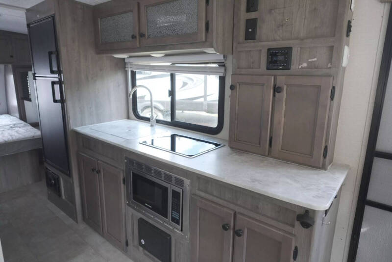 2021 Forest River Coachmen Apex Nano